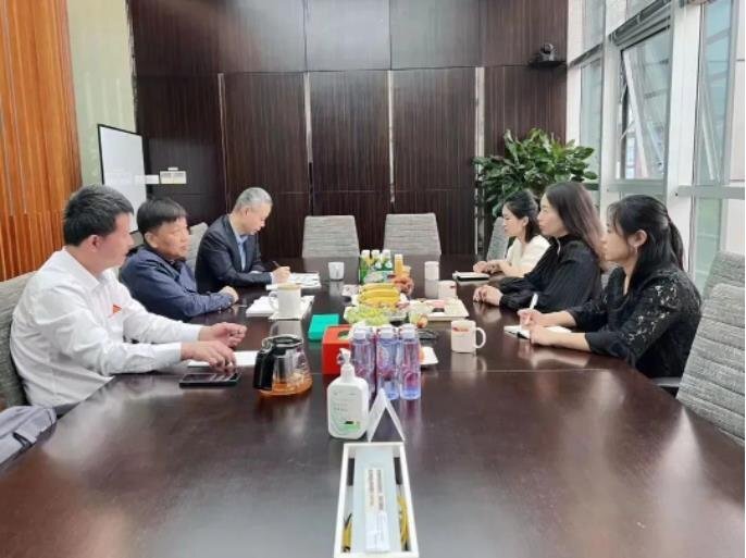 中国建筑材料联合会预拌砂浆分会莅临西卡BFM中国交流座谈