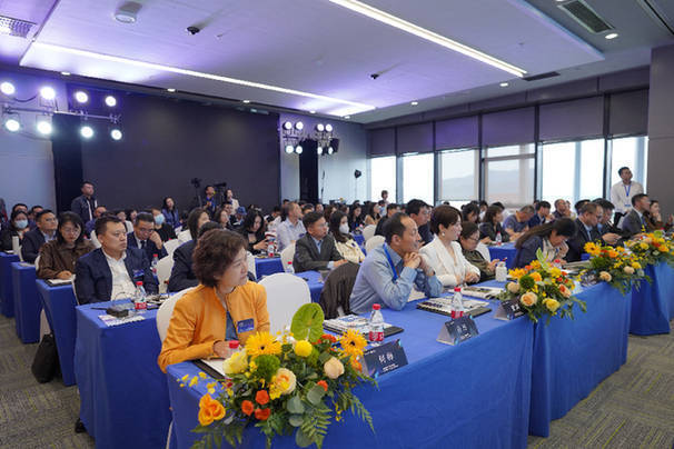 2023新华健康产业与资本高峰论坛成功举行-叭楼楼市分享网