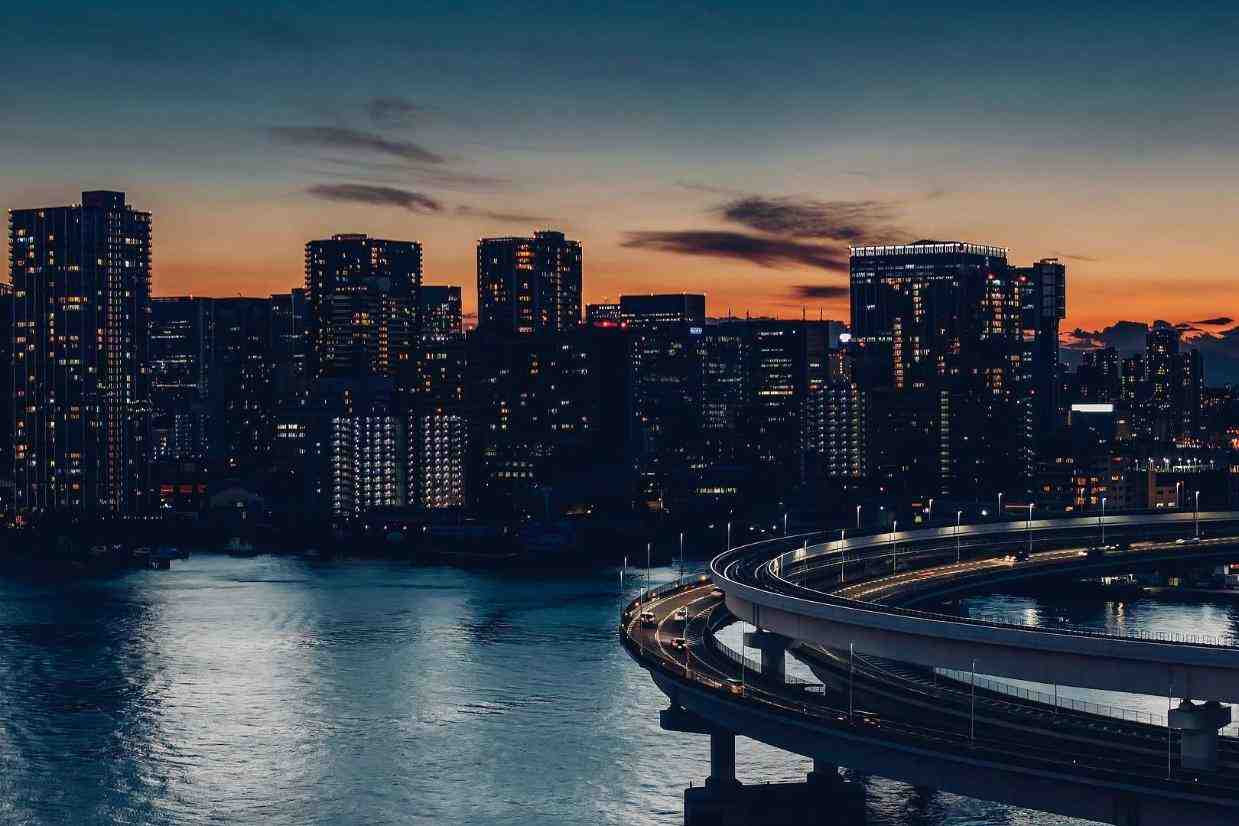 五年来“最火”端午收官:机票、酒店、景区门票订单量均超疫情前同期-叭楼楼市分享网