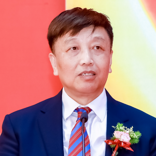 扛住市场低迷,竞品低价,逆风飞扬显英雄本色