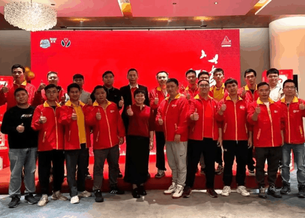 徐英总裁一行前往佛山走访考察