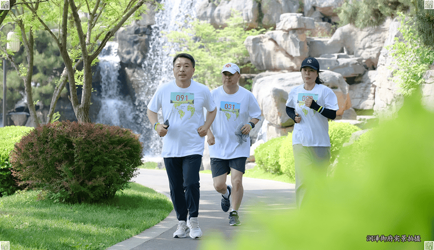 珍爱自然 低碳畅跑 第三届润泽御府“地球日”环园健跑赛完美落幕-叭楼楼市分享网