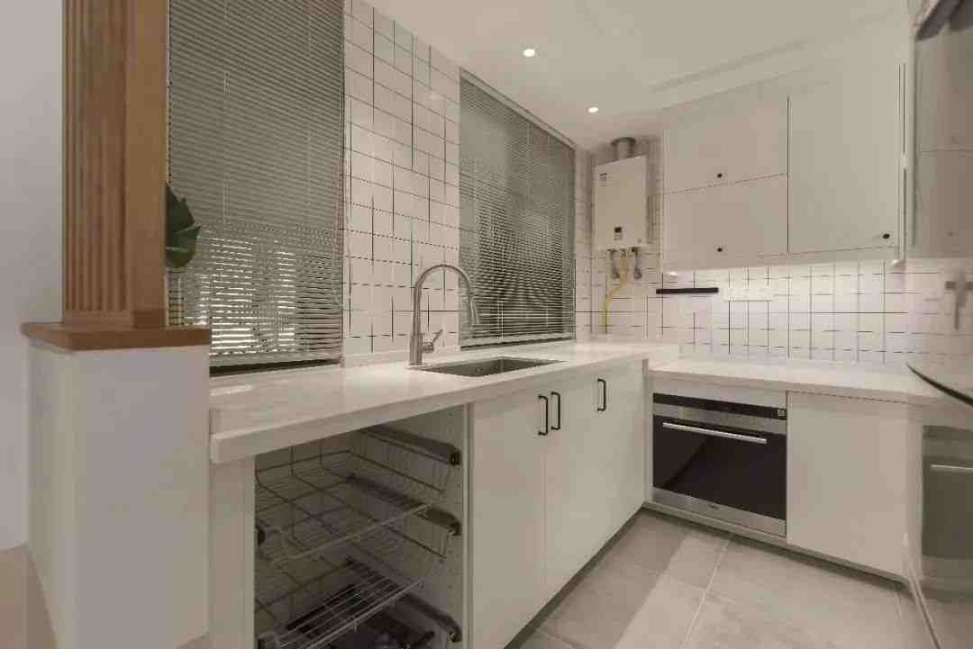 厨房橱柜留空一格,超级实用-叭楼楼市分享网