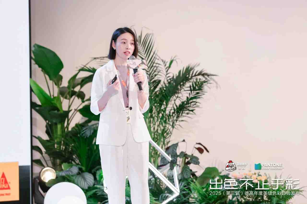 鍑鸿壊锛屼笉姝簬褰╋紒