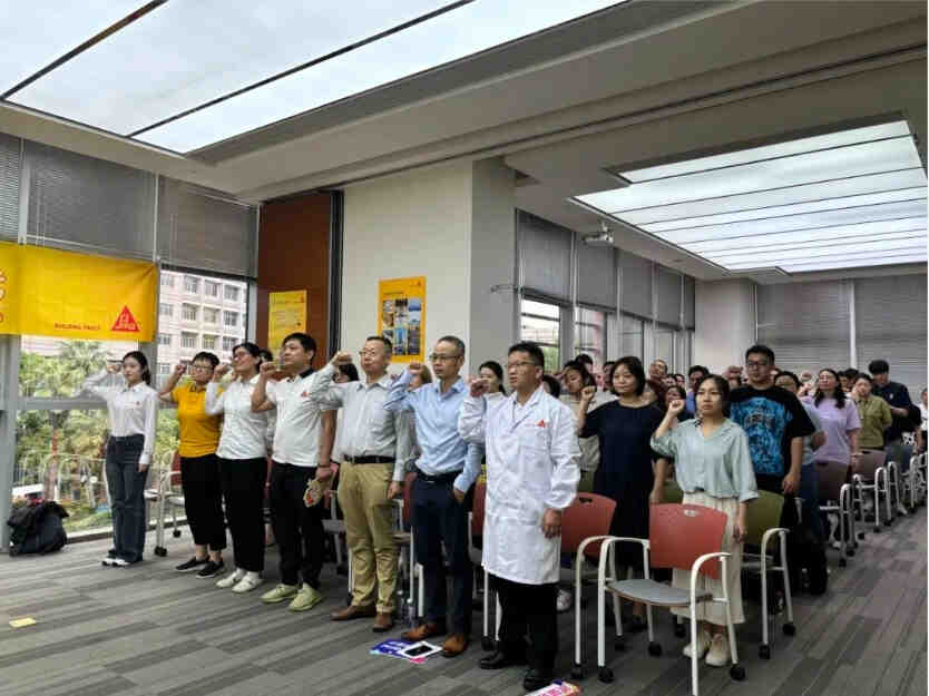 鎴戦€夎タ鍗″痉楂橈紝鍝佽川鏃犲咖